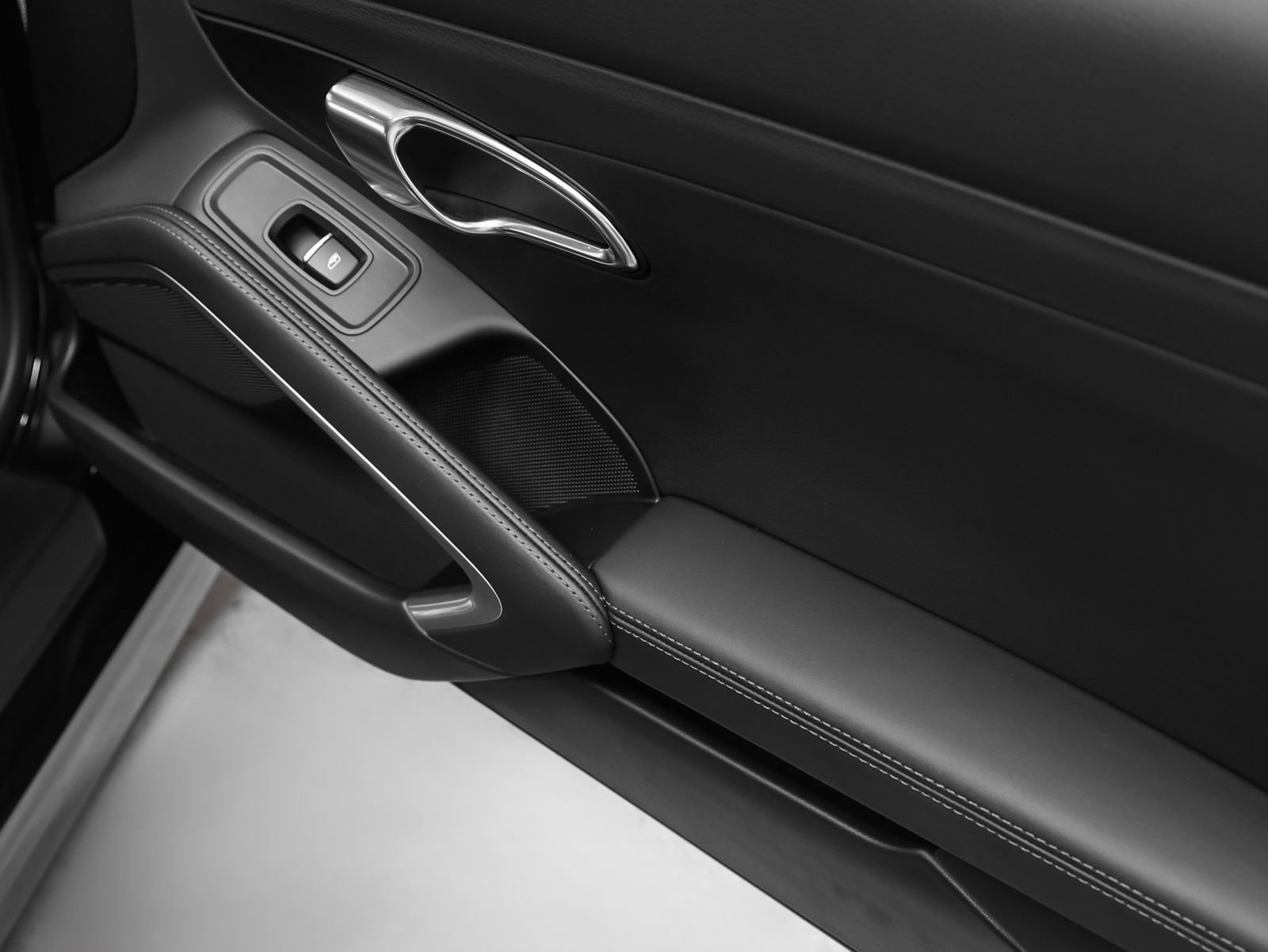 Certified 2017 Porsche 911 Carrera S image 30