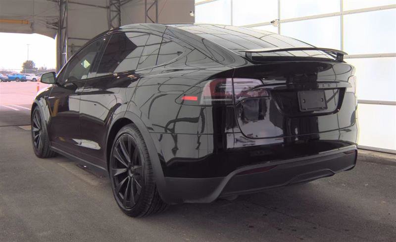 Used 2022 Tesla Model X image 10