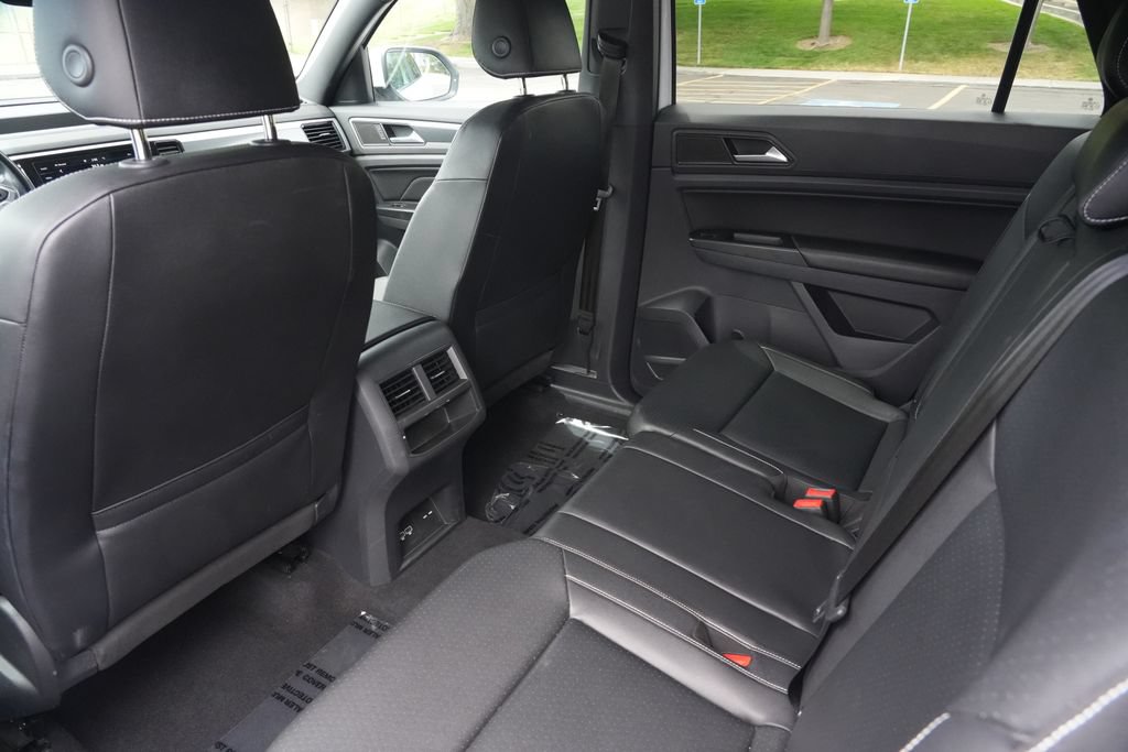 Used 2020 Volkswagen Atlas Cross Sport SEL AWD/4WD image 14
