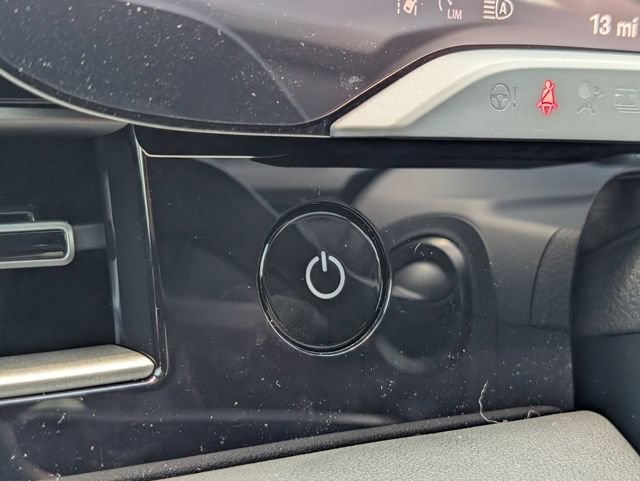 New 2025 Porsche Taycan image 22