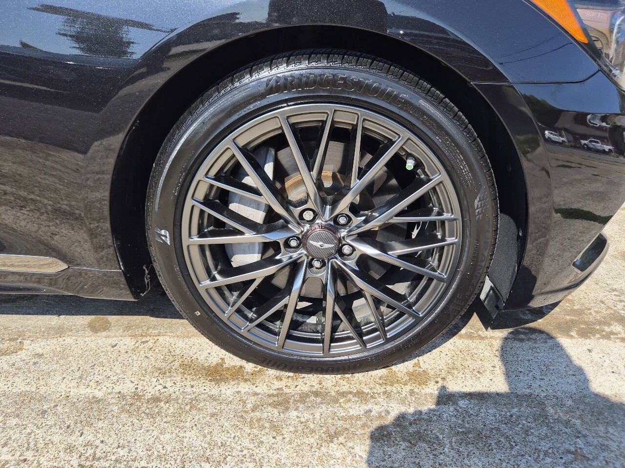 Used 2018 Genesis G80 3.3T Sport RWD image 22