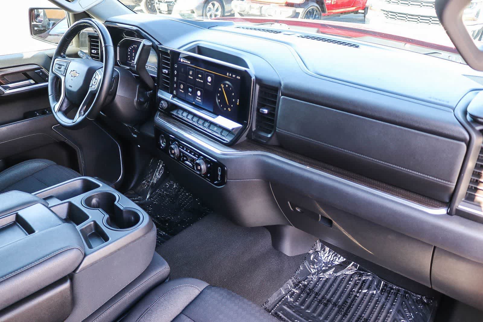 Used 2023 Chevrolet Silverado 1500 LT RWD image 17