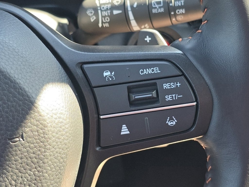 Used 2022 Honda CR-V Touring image 12