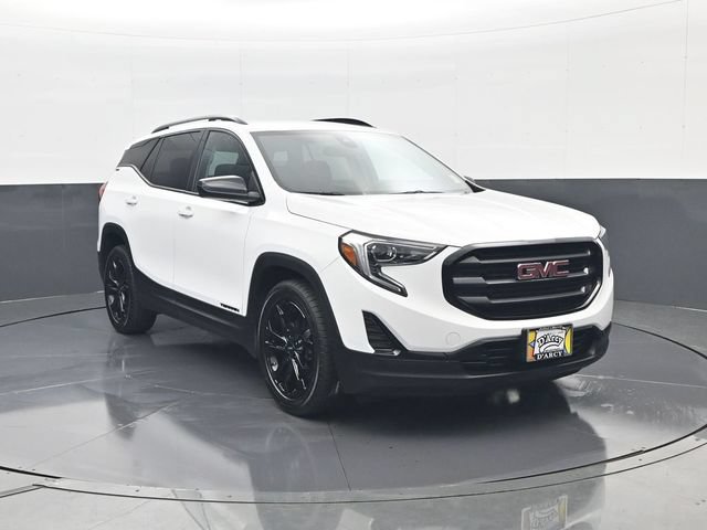 Used 2020 GMC Terrain SLE w/ Driver Convenience Package FWD image 3