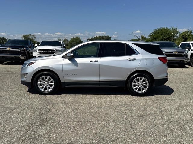 Used 2019 Chevrolet Equinox LT w/ Driver Convenience Package FWD image 2