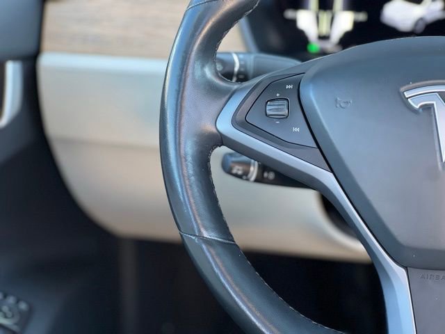 Used 2018 Tesla Model X 100D image 33