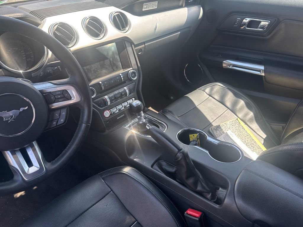 Used 2016 Ford Mustang Premium RWD image 7