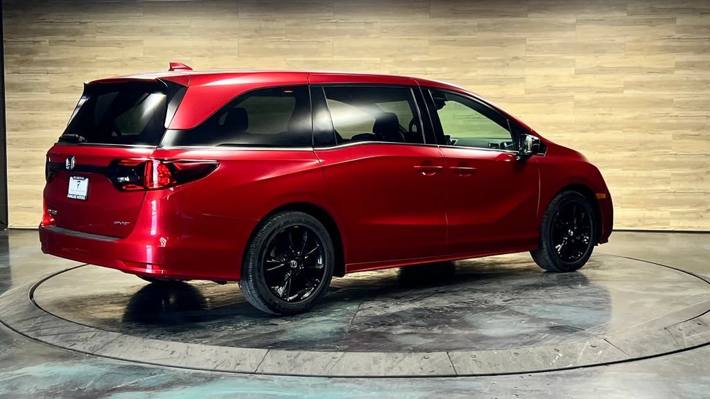 Used 2024 Honda Odyssey Sport image 17