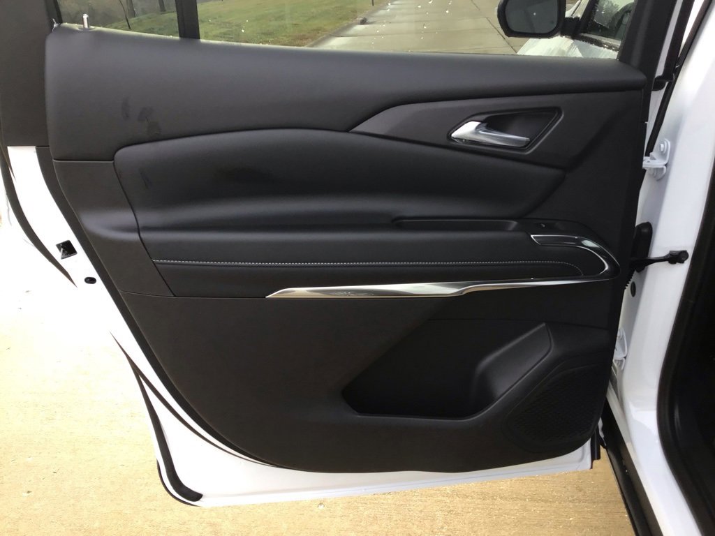 New 2026 Chevrolet Traverse LT w/ Driver Confidence Package image 13