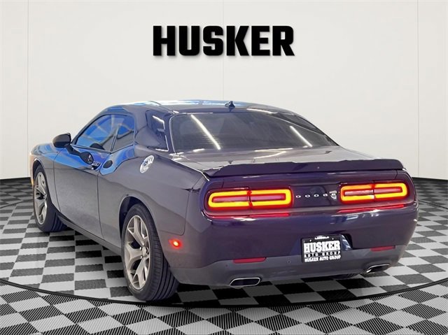 Used 2016 Dodge Challenger SXT w/ Sound Group image 7