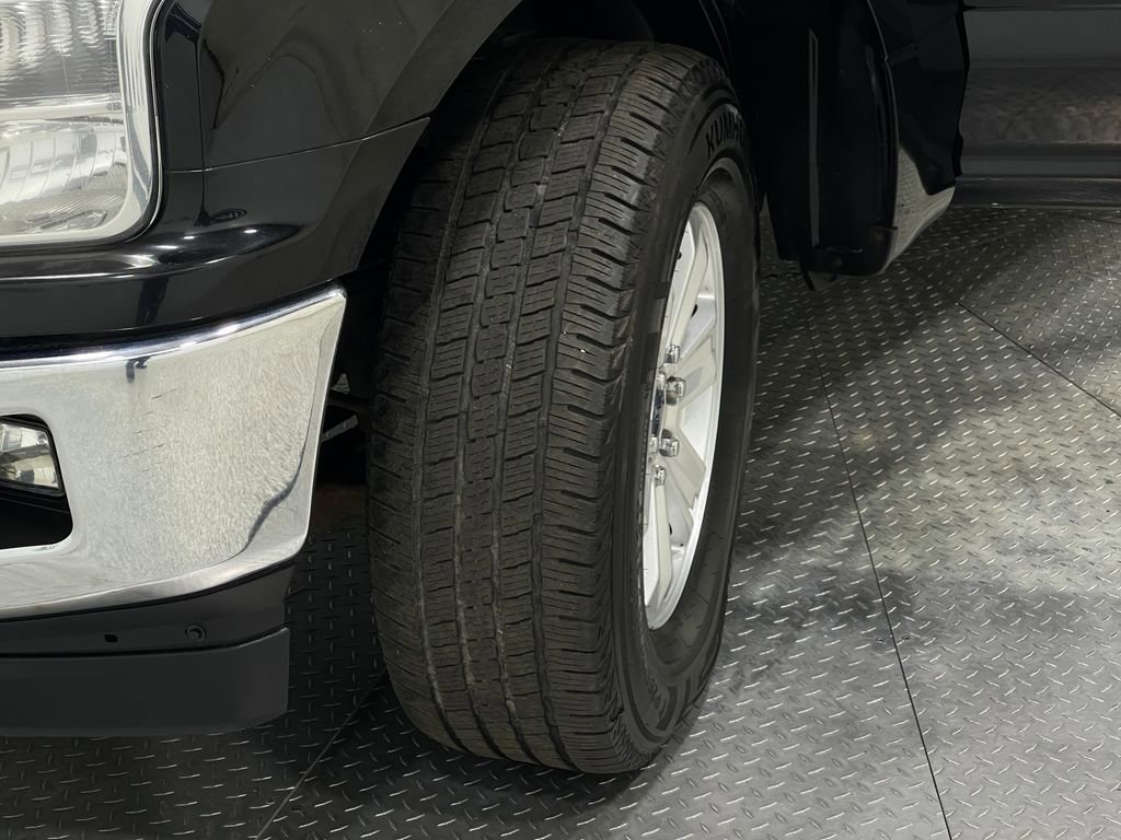 Used 2019 Ford F150 XLT w/ Trailer Tow Package image 34