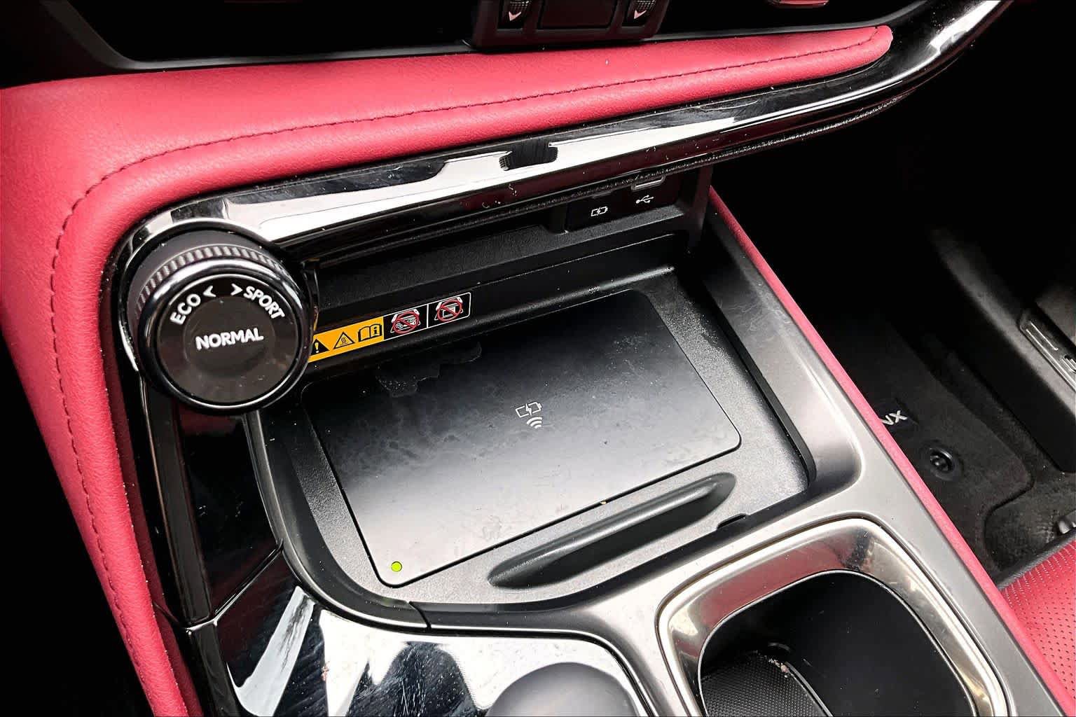 Used 2025 Lexus NX 250 FWD w/ Accessory Package (Z2) image 34