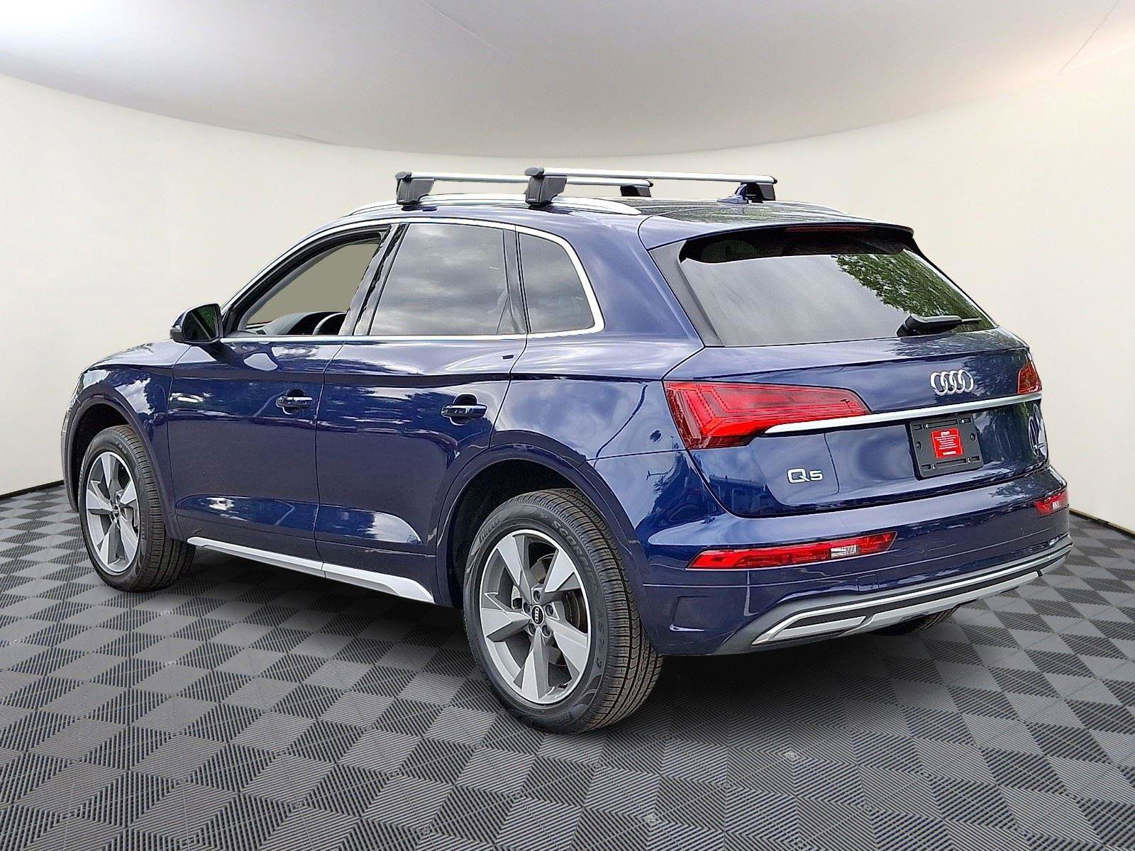 Used 2023 Audi Q5 2.0T Premium Plus w/ Premium Plus Package AWD/4WD image 4