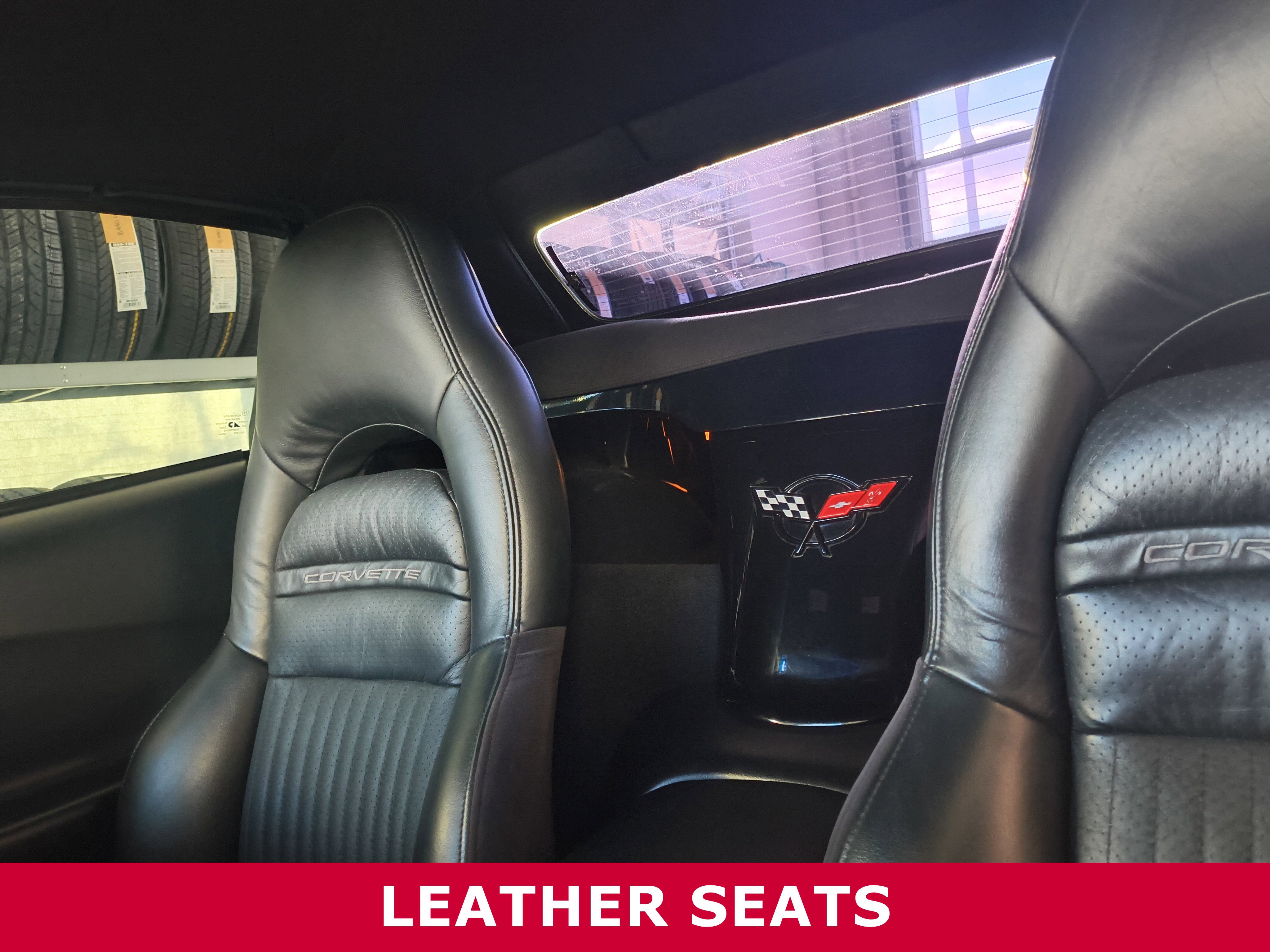 Used 2001 Chevrolet Corvette Convertible w/ Preferred Equipment Group2 image 21