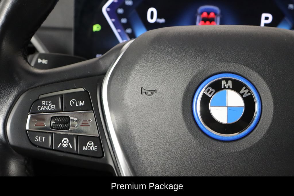 Used 2023 BMW i4 eDrive35 RWD image 8