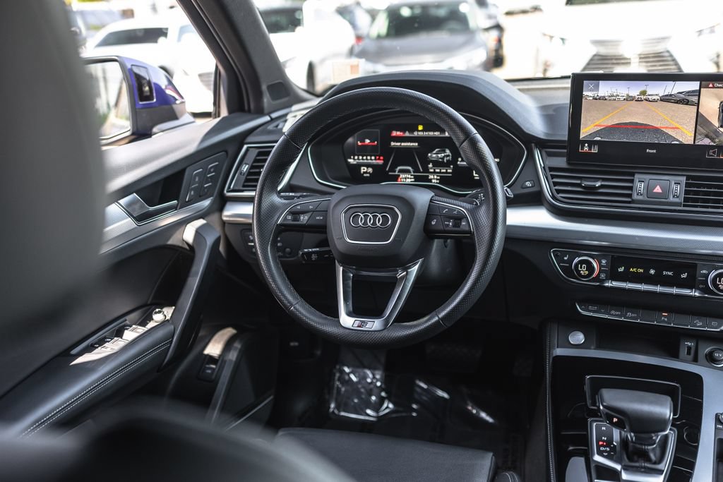 Used 2024 Audi Q5 2.0T Premium Plus w/ Premium Plus Package AWD/4WD image 17
