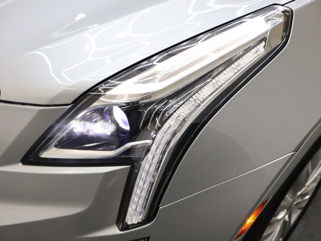 Used 2019 Cadillac XT5 Premium Luxury image 28