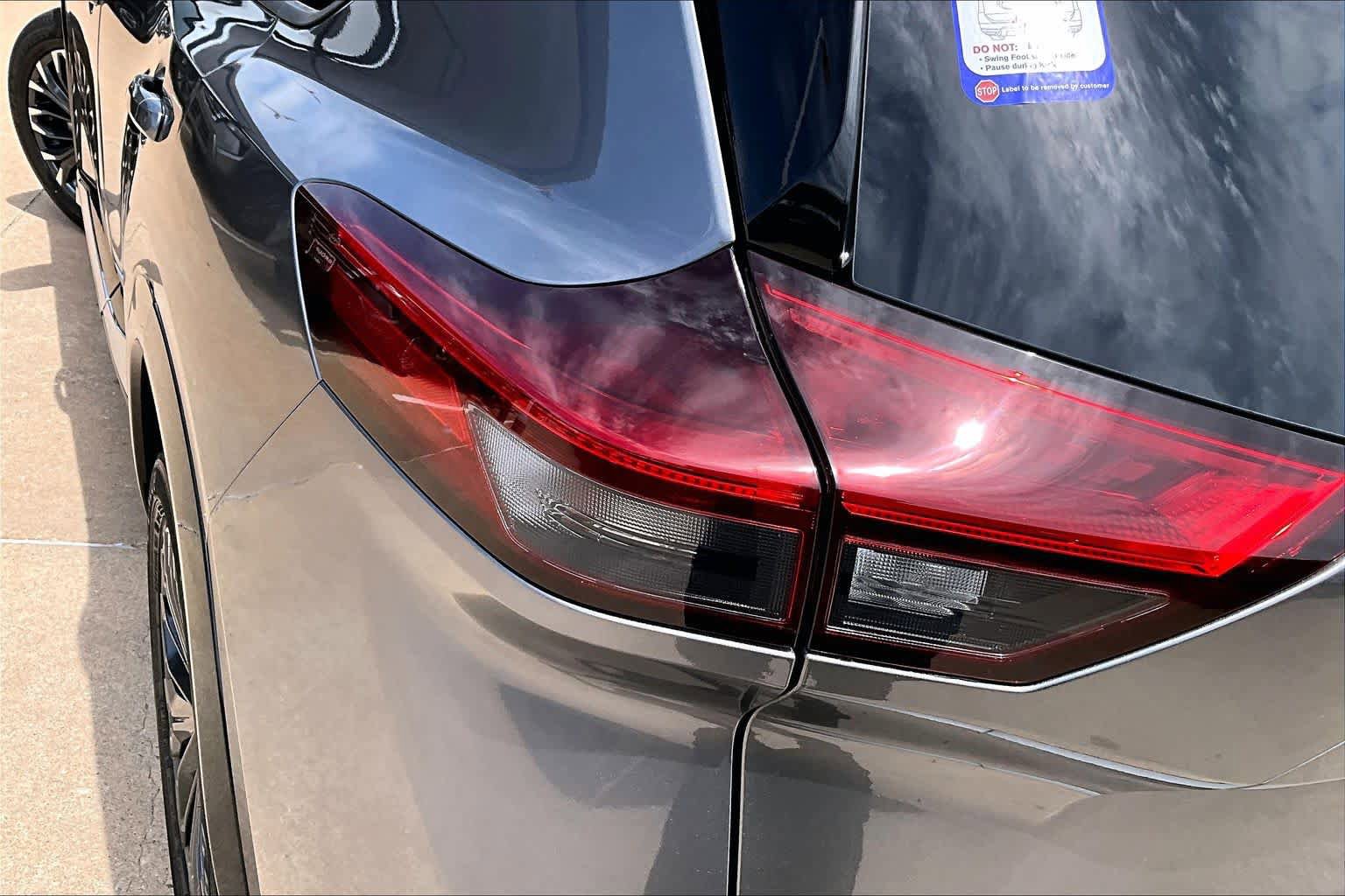 New 2026 Nissan Rogue Platinum w/ Platinum Premium Package AWD/4WD image 14