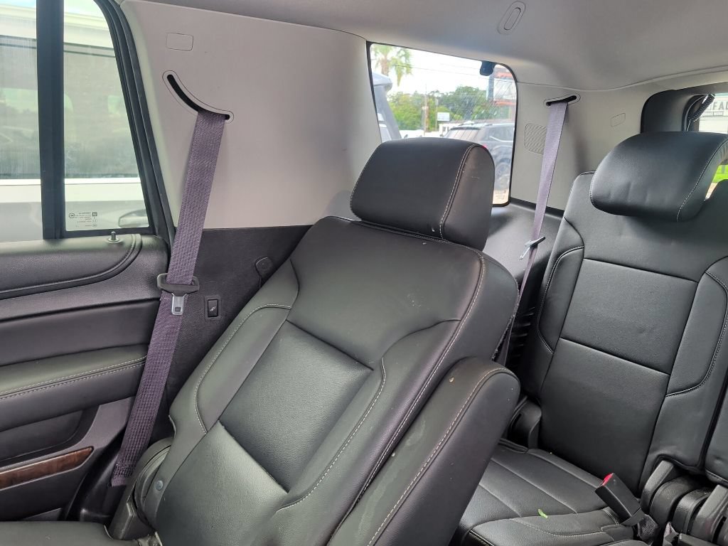 Used 2017 Chevrolet Tahoe LT w/ Luxury Package RWD image 6