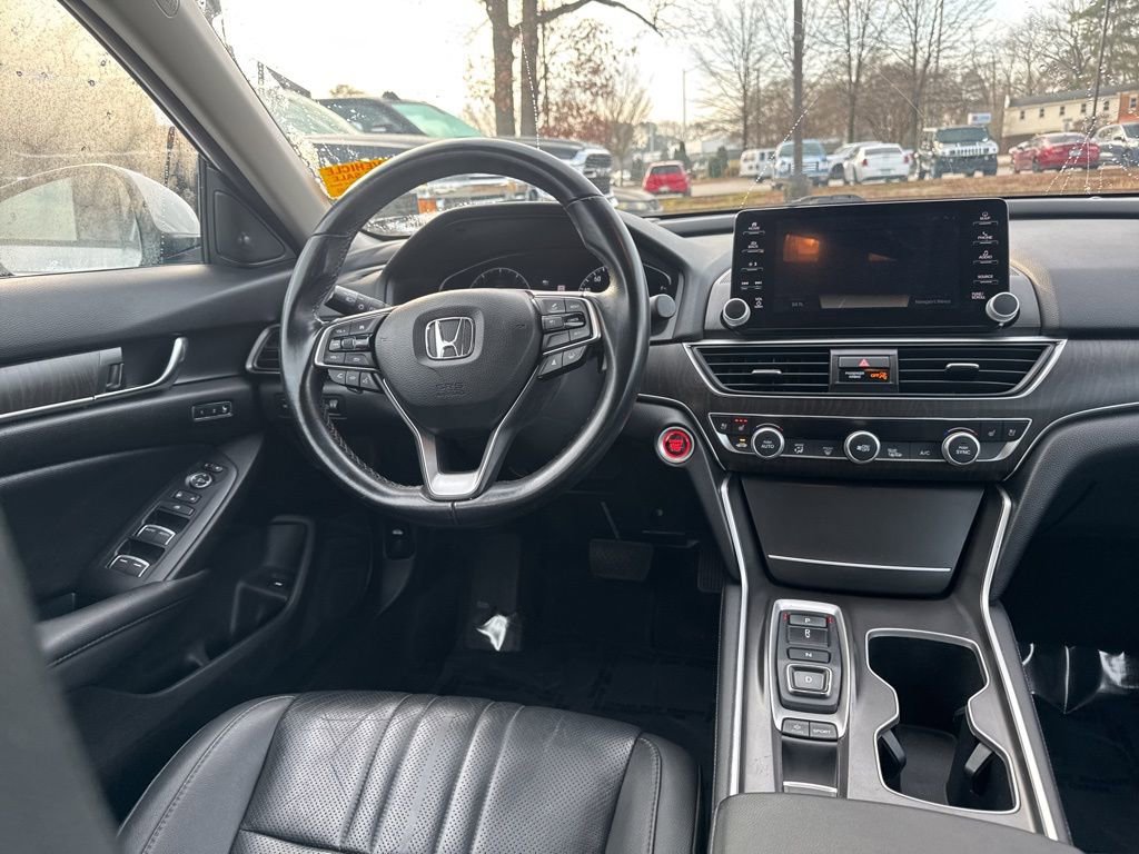 Used 2021 Honda Accord Touring image 8