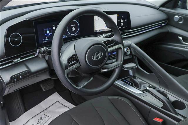 Certified 2024 Hyundai Elantra SEL image 10