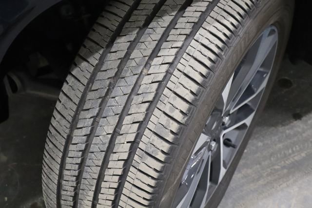 Used 2023 Jeep Grand Cherokee Overland image 55