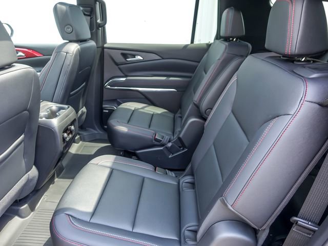 New 2026 Chevrolet Traverse Z71 w/ Enhanced Driving Package AWD/4WD image 18