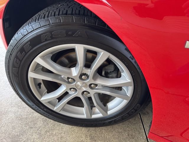 Used 2015 Chevrolet Camaro LS RWD image 32