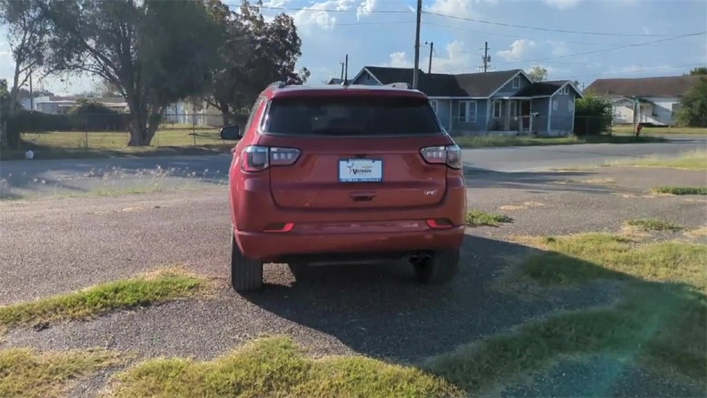 Used 2022 Jeep Compass Limited image 7