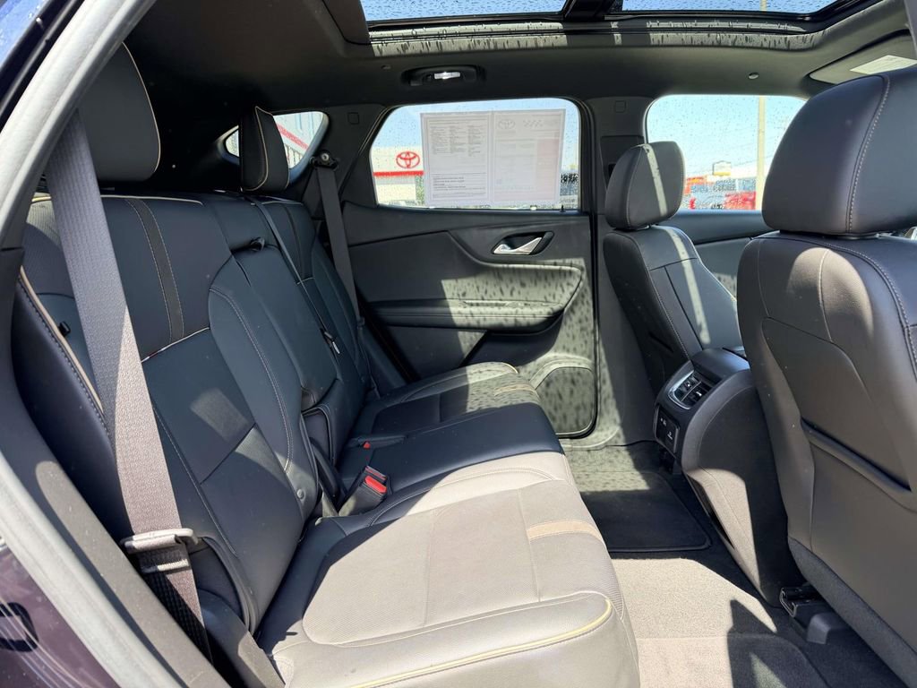 Used 2020 Chevrolet Blazer Premier w/ Driver Confidence II Package image 14