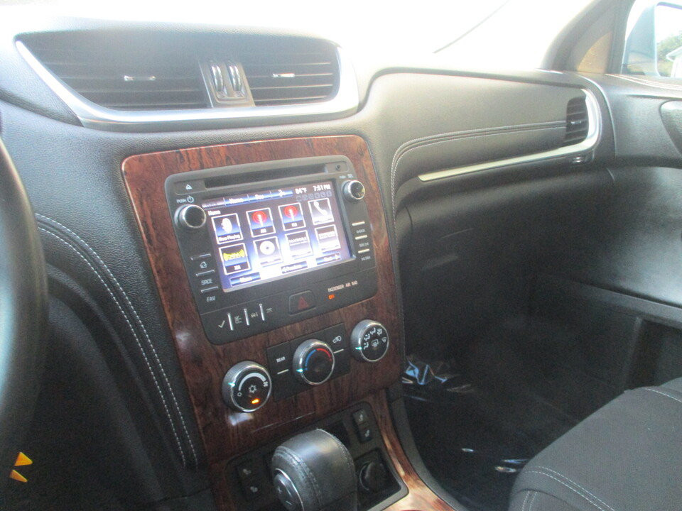 Used 2013 Chevrolet Traverse LT w/ All-Star Edition FWD image 44