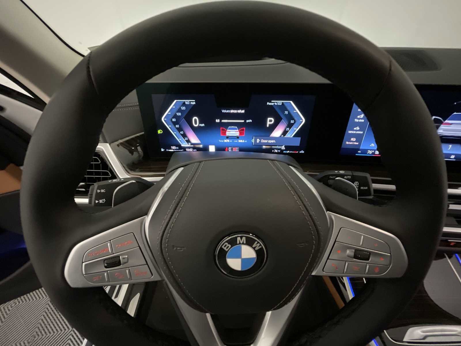 Used 2026 BMW X7 xDrive40i image 15