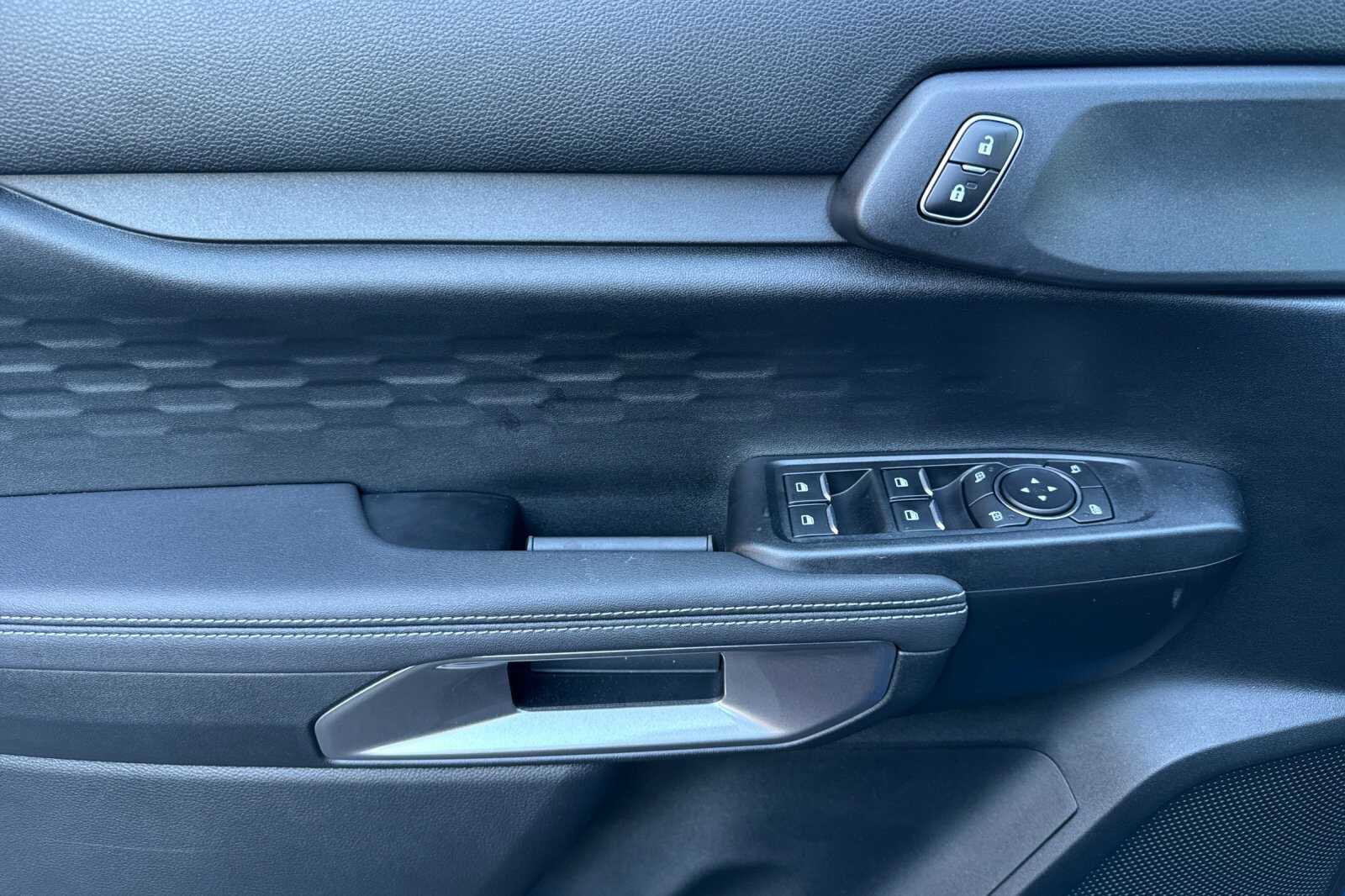 New 2024 Ford Ranger XLT w/ Trailer Tow Package image 8