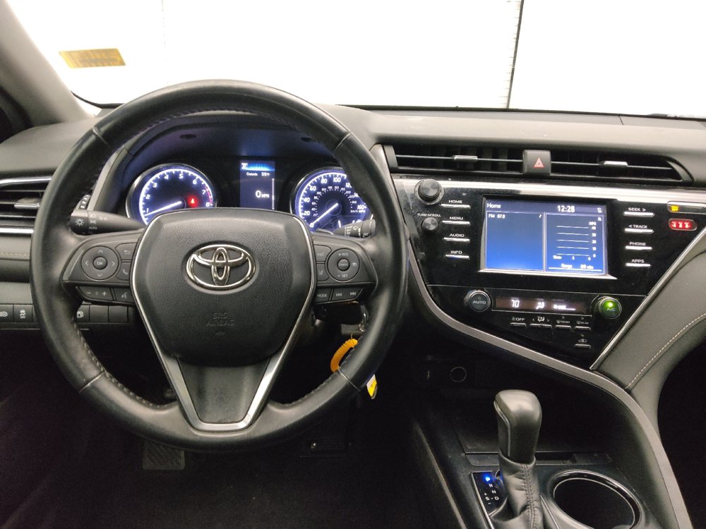 Used 2018 Toyota Camry SE image 22