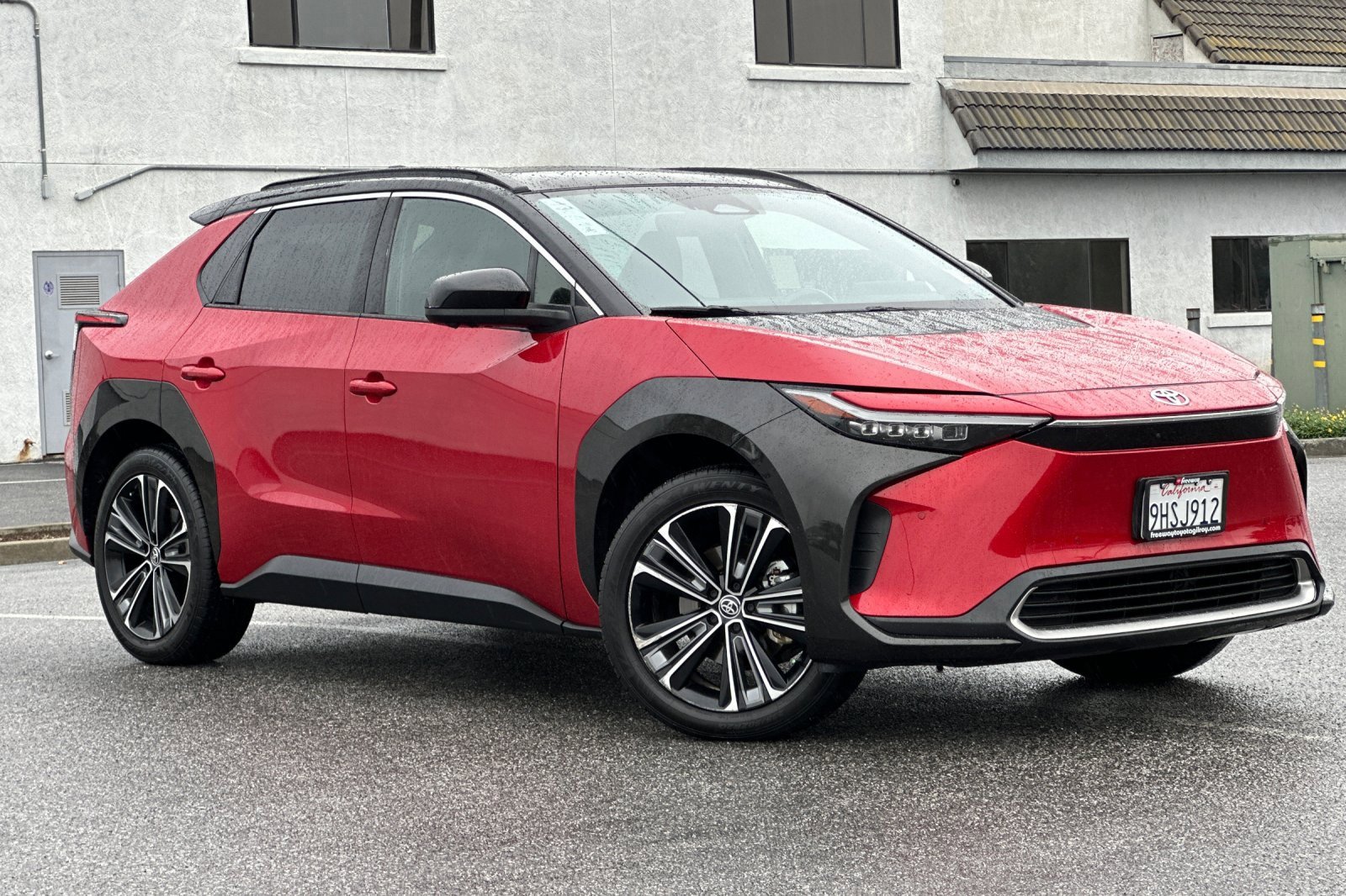 Used 2023 Toyota bZ4X Limited video 2