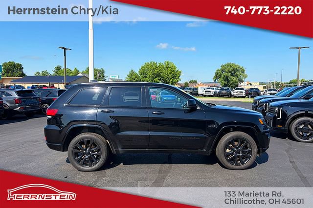 Used 2021 Jeep Grand Cherokee Laredo X AWD/4WD image 20