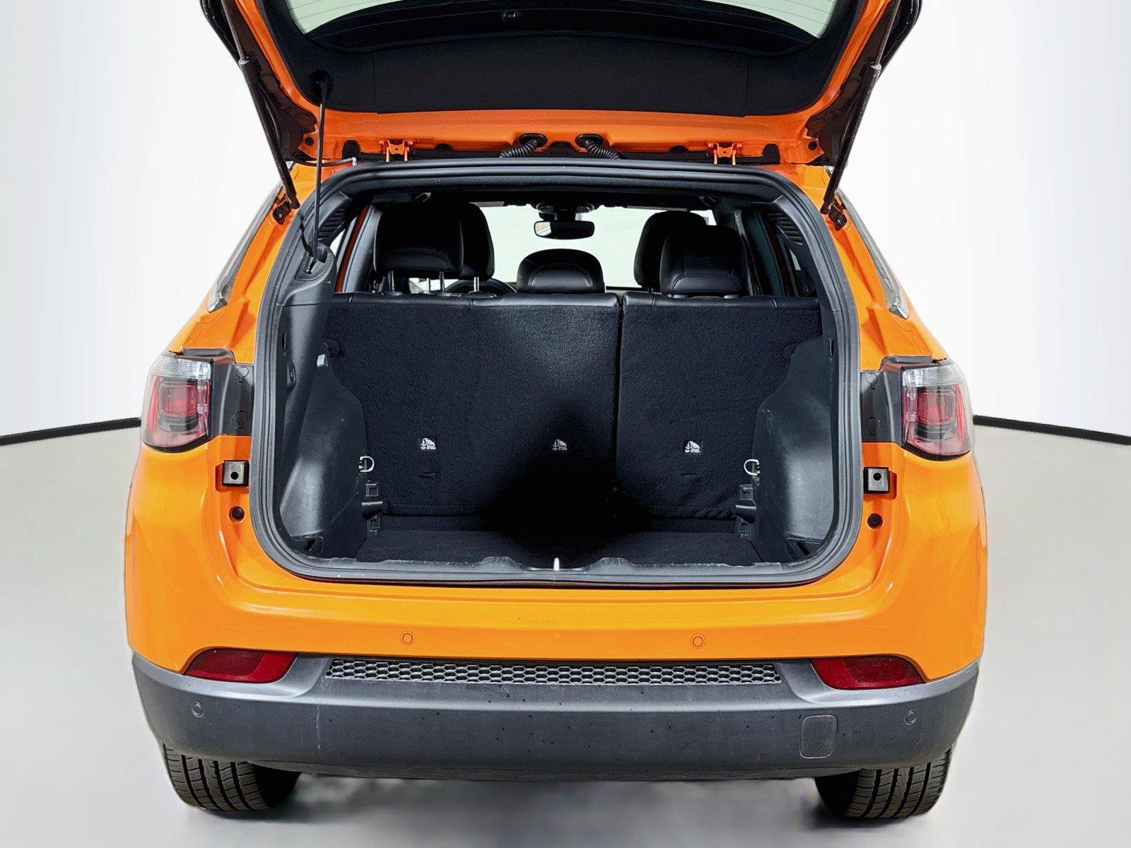 Used 2026 Jeep Compass Limited AWD/4WD image 22