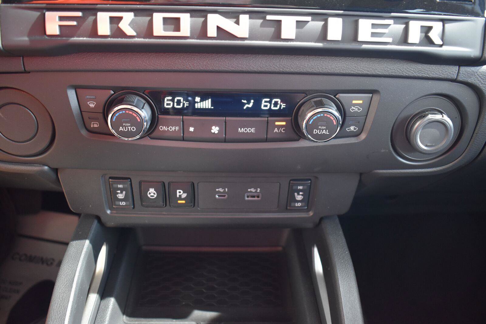 Certified 2025 Nissan Frontier SV w/ SV Convenience Package RWD image 40