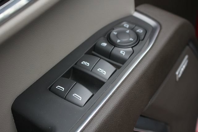 Used 2024 GMC Sierra 1500 SLT image 23