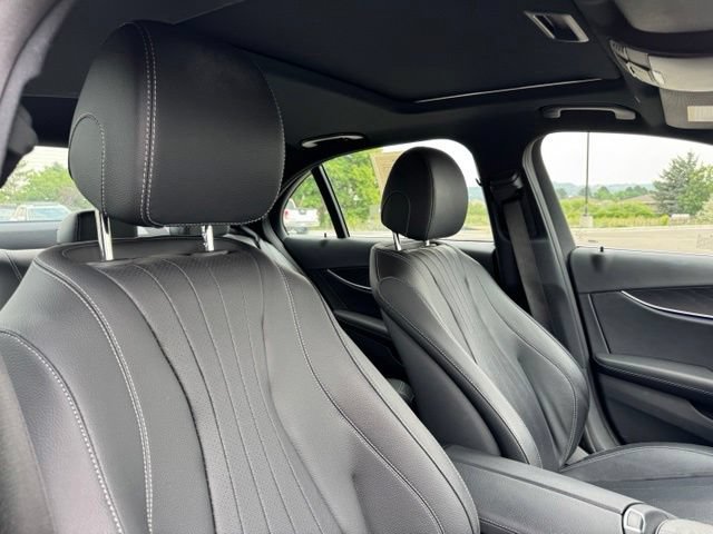 Used 2022 Mercedes-Benz E 450 4MATIC Sedan image 23