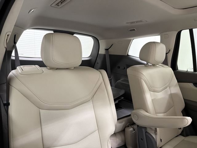 Certified 2024 Cadillac XT6 Premium Luxury w/ LPO, Floor Liner Package image 25