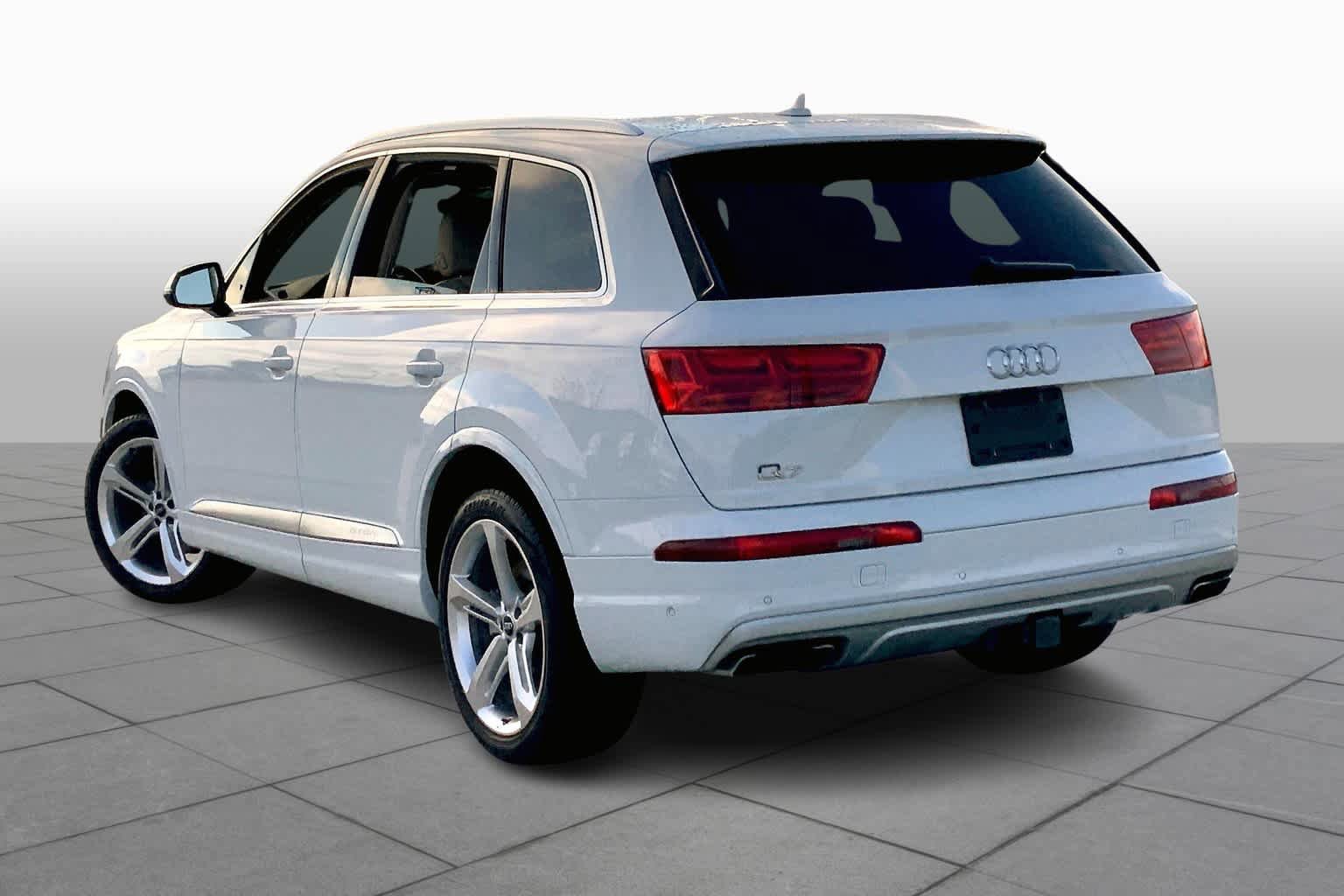 Used 2019 Audi Q7 3.0T Prestige w/ Prestige Package AWD/4WD image 11