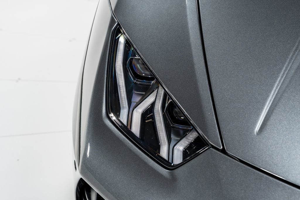 Used 2023 Lamborghini Huracan EVO image 42