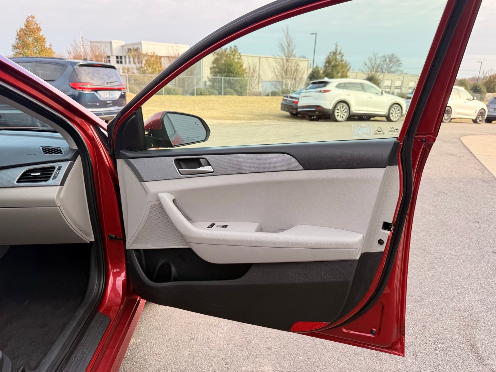 Used 2019 Hyundai Sonata SE image 17