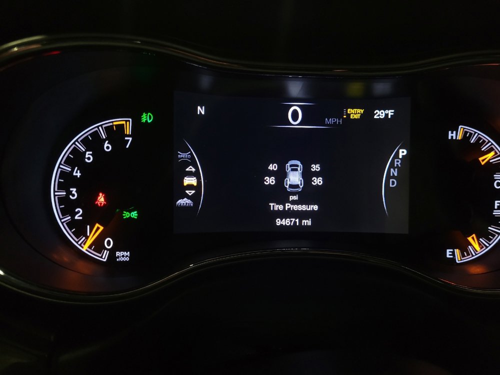 Used 2018 Jeep Grand Cherokee Trailhawk image 23