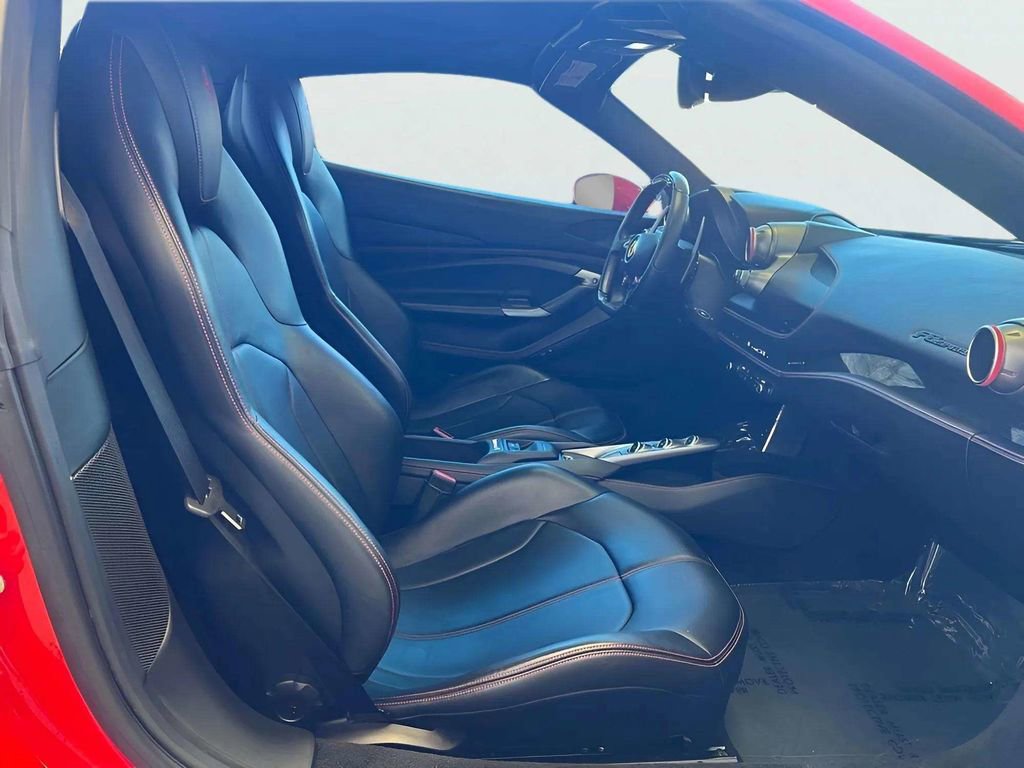 Used 2021 Ferrari F8 Tributo image 9