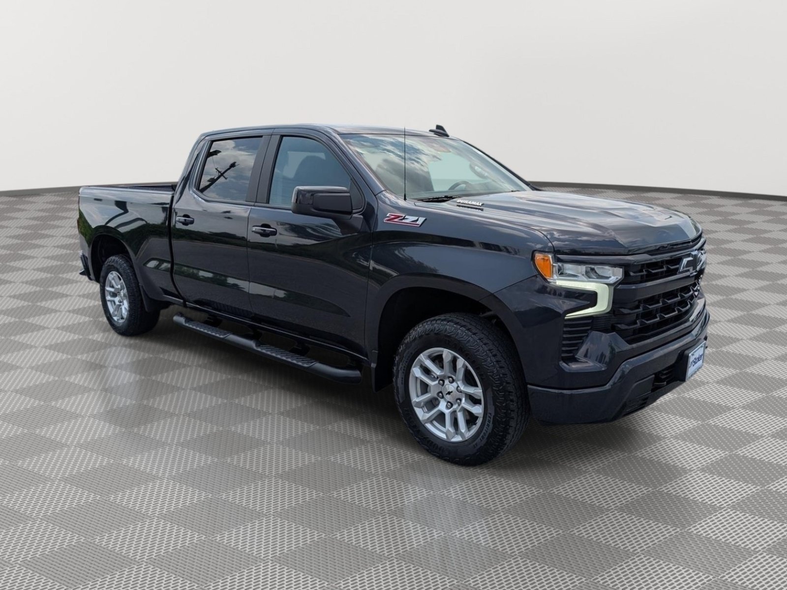Used 2023 Chevrolet Silverado 1500 RST w/ Z71 Off-Road Package AWD/4WD image 7