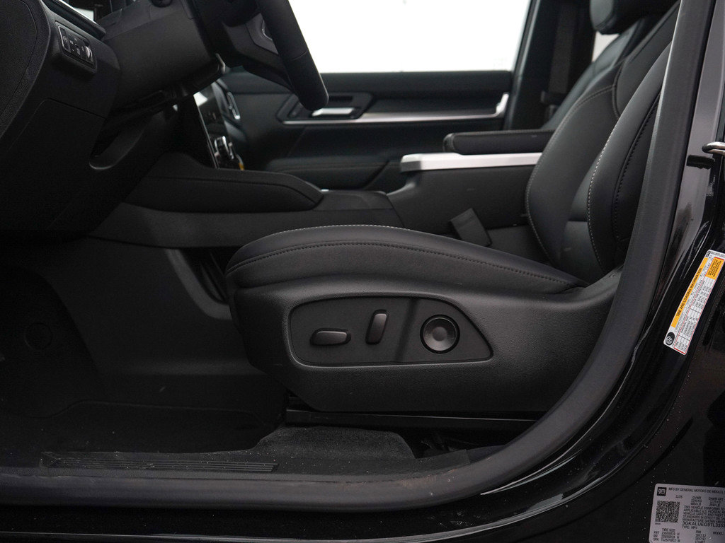 New 2026 GMC Terrain Elevation w/ Elevation Premium Package image 18