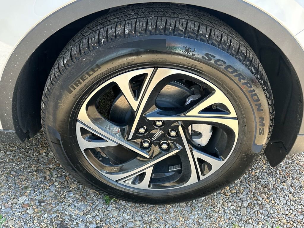 New 2026 Lincoln Nautilus Premier w/ Equipment Group 102A AWD/4WD image 6