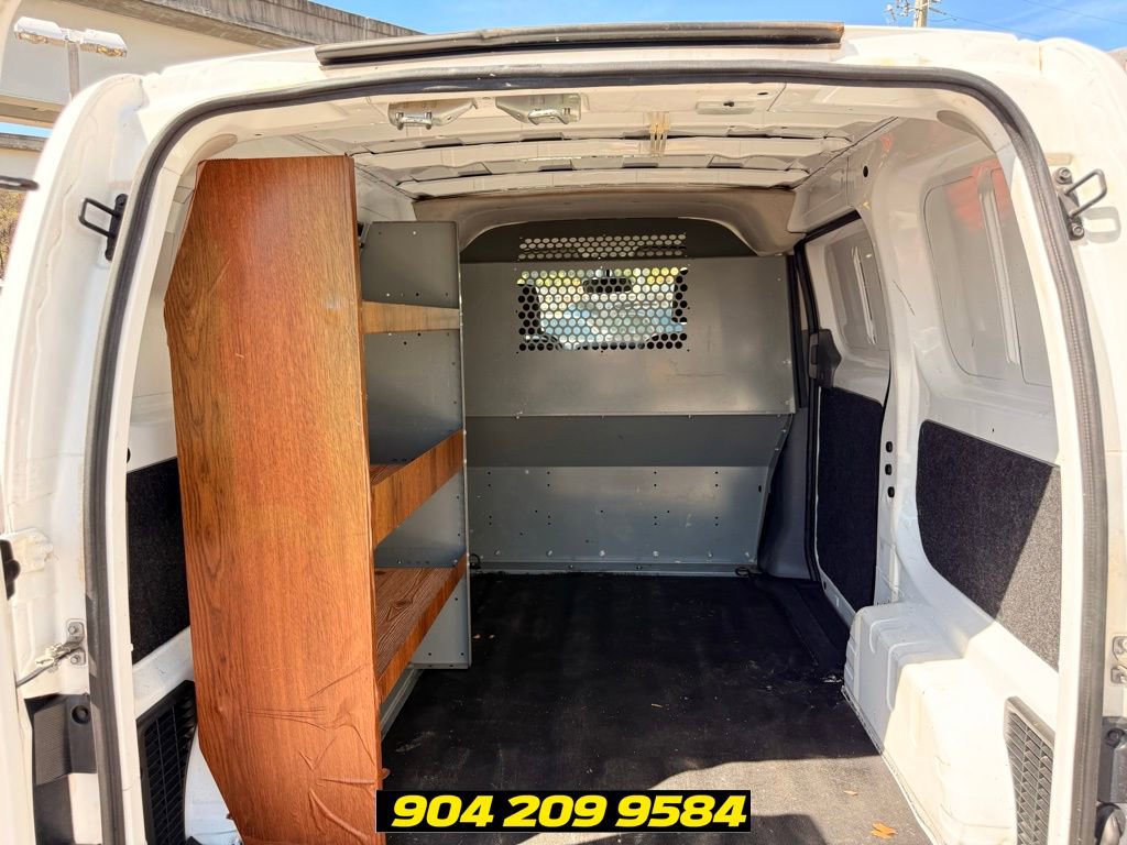 Used 2014 Nissan NV200 SV w/ Exterior Appearance Package FWD image 22